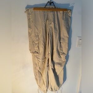 Refuge Men's Beige Cargo Pants